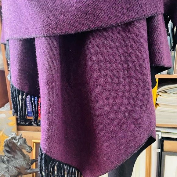 Sweeping Black and Purple Women's Shawl - Picture 8 of 9